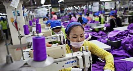 阿迪達斯將拆分在華代工廠訂單 減少罷工影響